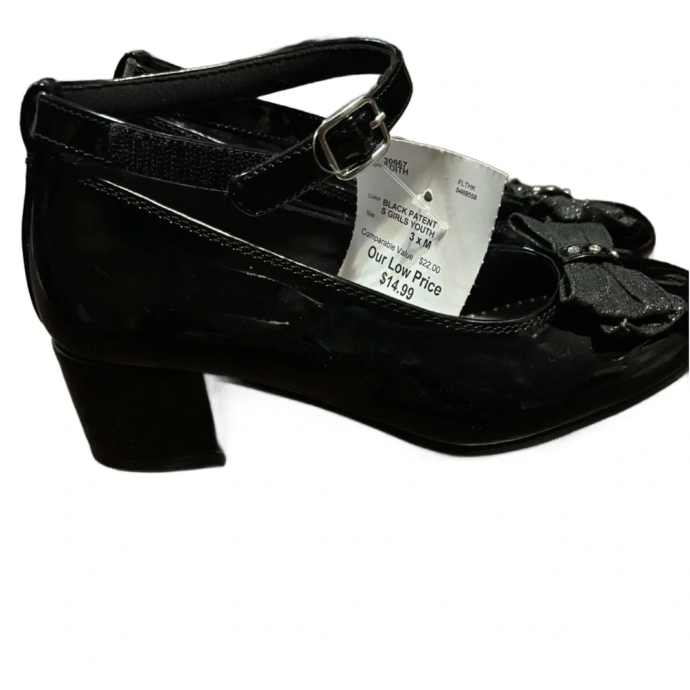 NWT RACHELS SHOES GIRLS HEELS 👠